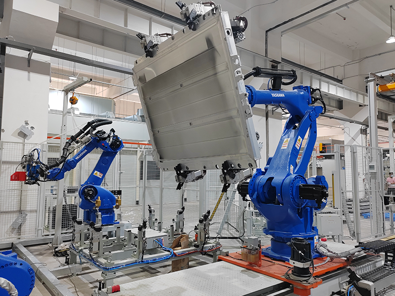 Ground rail robot handling